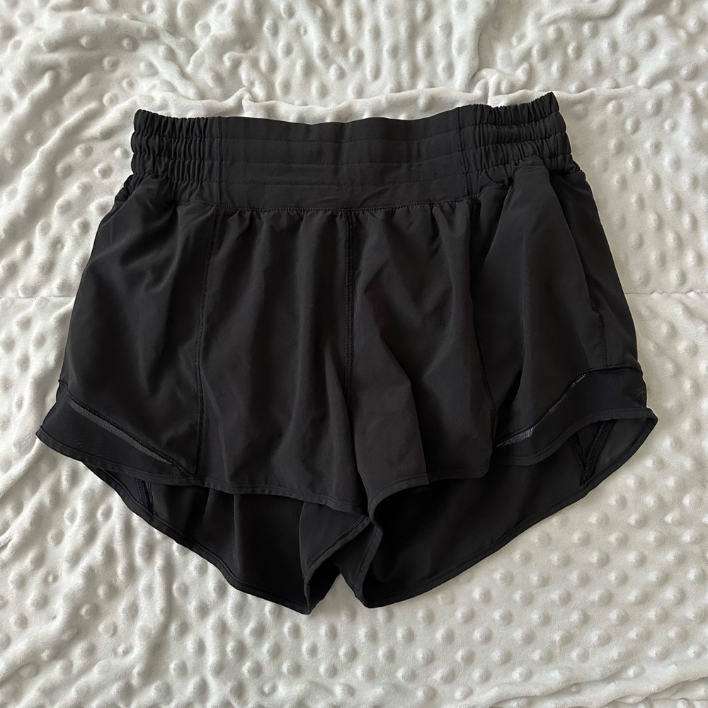 Lululemon hotty hot shorts high rise